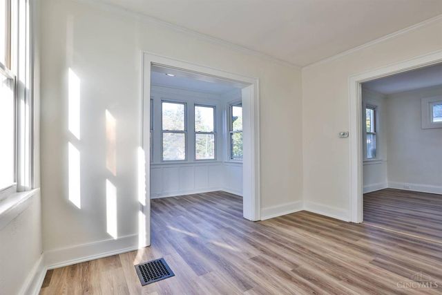 5660 Hamilton Avenue, Cincinnati, OH 45224