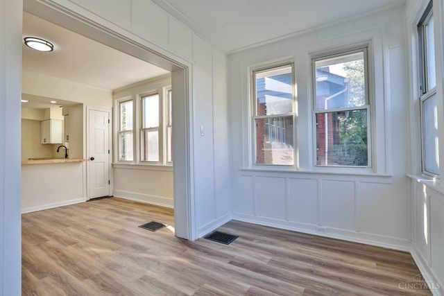 5660 Hamilton Avenue, Cincinnati, OH 45224