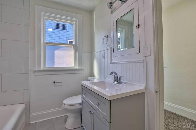 5660 Hamilton Avenue, Cincinnati, OH 45224