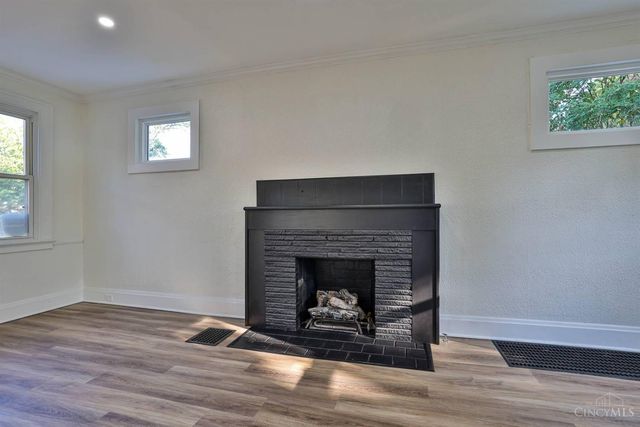 5660 Hamilton Avenue, Cincinnati, OH 45224