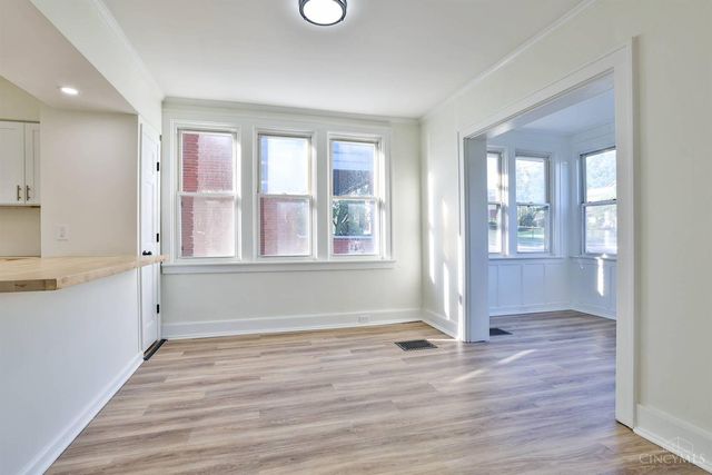 5660 Hamilton Avenue, Cincinnati, OH 45224