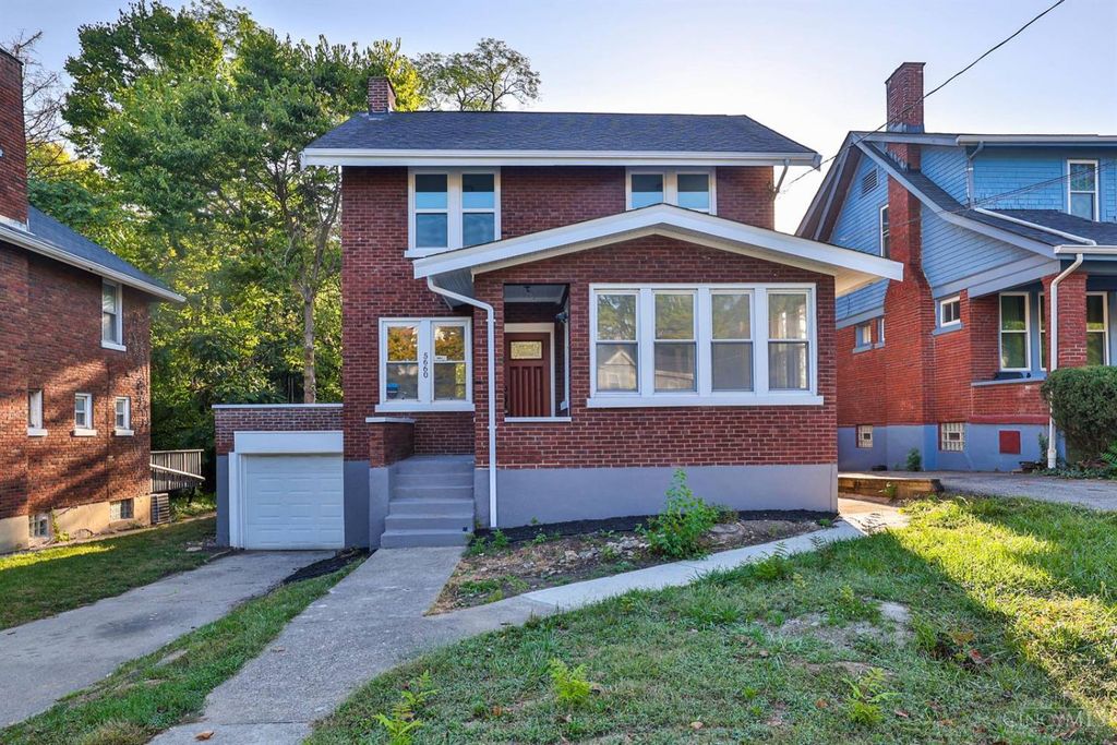 5660 Hamilton Avenue, Cincinnati, OH 45224