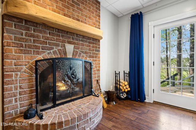 639 S Arch Rock Drive, Sevierville, TN 37876