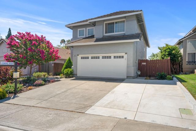 406 Rolling Oak Dr, Vacaville, CA 95688
