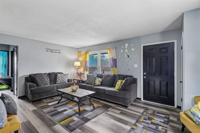 515 Cutler Avenue, Des Moines, IA 50315