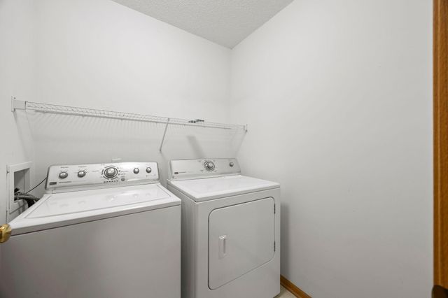 8706 Hastings Circle NE, Blaine, MN 55449