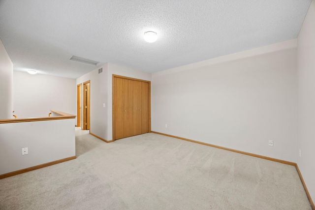8706 Hastings Circle NE, Blaine, MN 55449