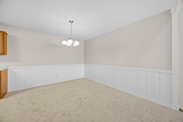 8706 Hastings Circle NE, Blaine, MN 55449