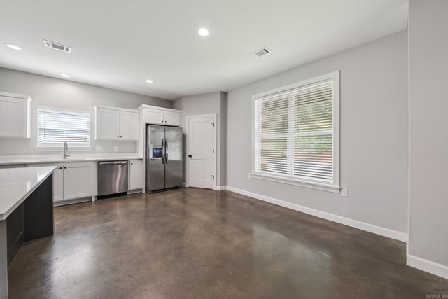 513 Crepe Myrtle, Cabot, AR 72023