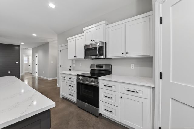 513 Crepe Myrtle, Cabot, AR 72023