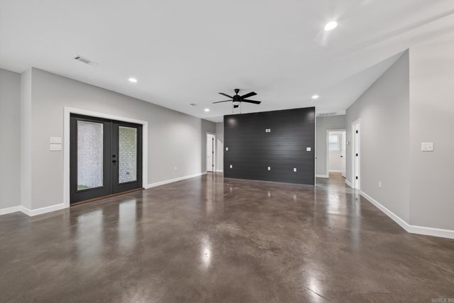 513 Crepe Myrtle, Cabot, AR 72023