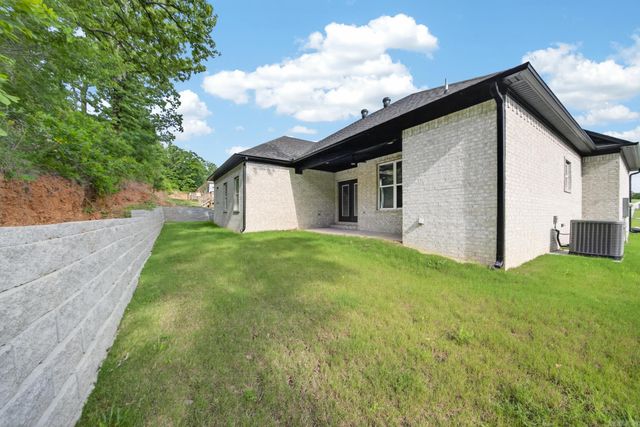 513 Crepe Myrtle, Cabot, AR 72023