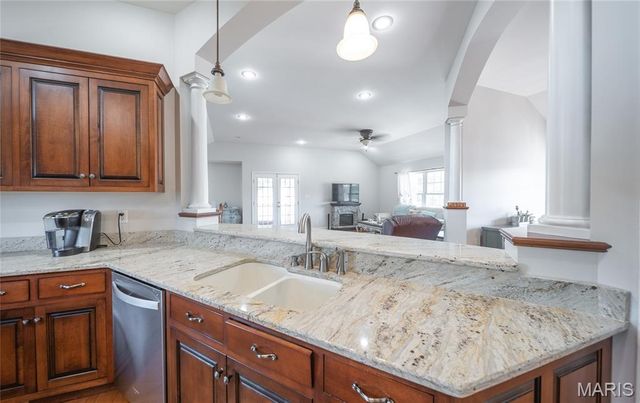 1021 Madison 523, Fredericktown, MO 63645