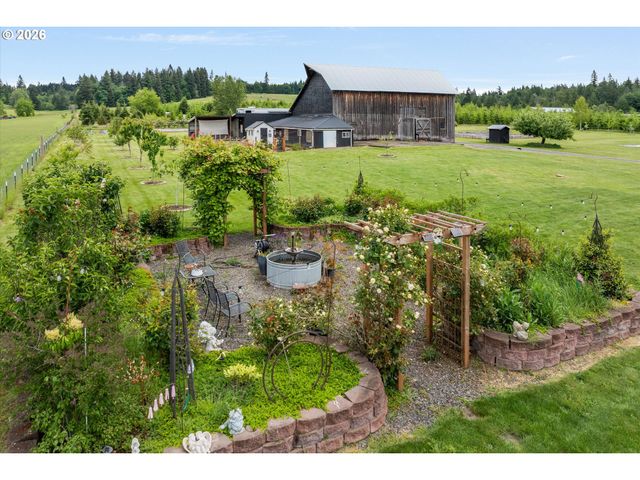 31020 Se CURRIN Rd, Estacada, OR 97023