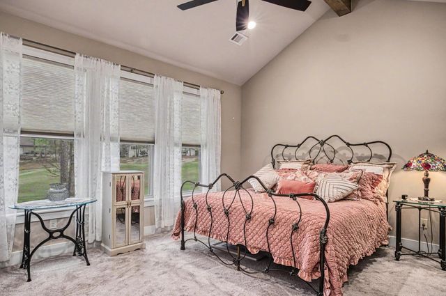 44 ElCano Drive, Hot Springs Village, AR 71909