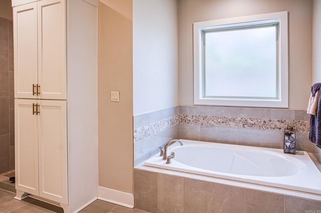 44 ElCano Drive, Hot Springs Village, AR 71909