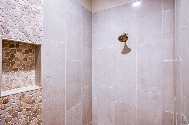 44 ElCano Drive, Hot Springs Village, AR 71909