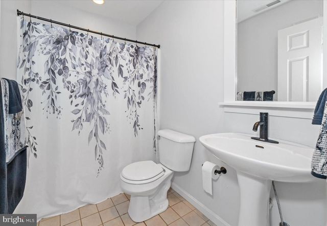 238 KINDLING DR, Felton, DE 19943