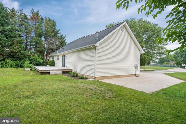 238 KINDLING DR, Felton, DE 19943