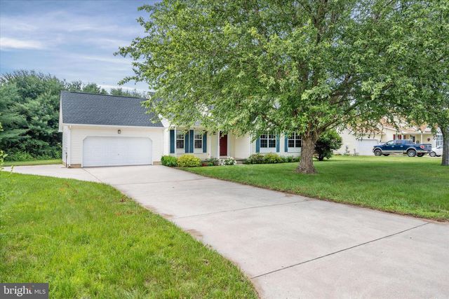238 KINDLING DR, Felton, DE 19943