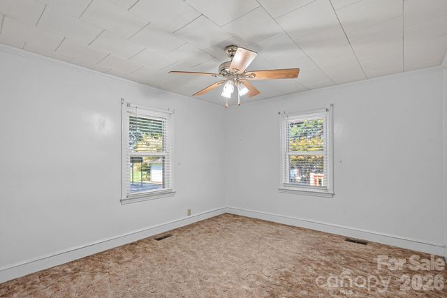 1127 Thompson Avenue, Charlotte, NC 28216