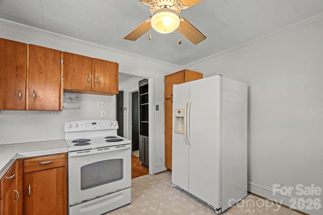 1127 Thompson Avenue, Charlotte, NC 28216