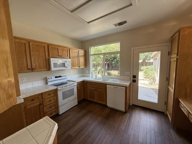 4225 Merchant Ln, Turlock, CA 95382