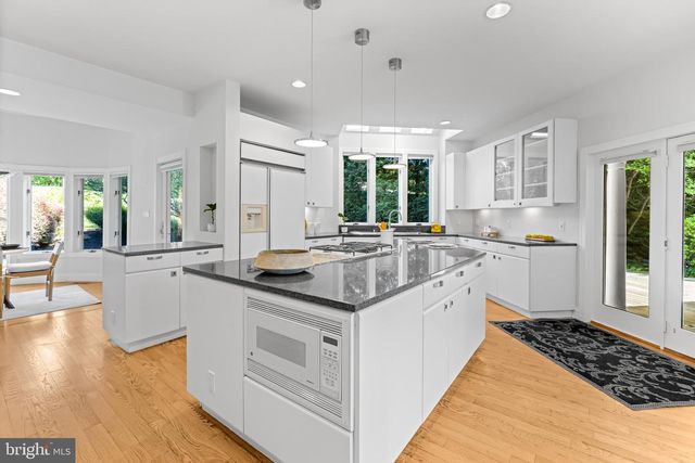 1216 BERWICK RD, Baltimore, MD 21204