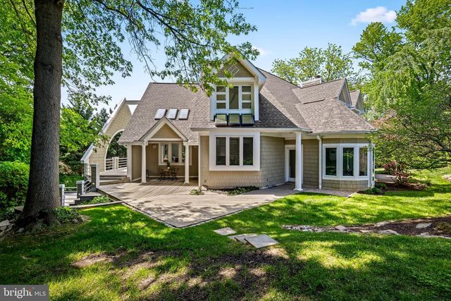1216 BERWICK RD, Baltimore, MD 21204