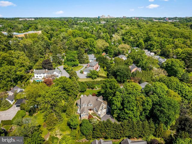 1216 BERWICK RD, Baltimore, MD 21204