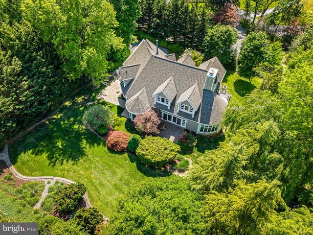 1216 BERWICK RD, Baltimore, MD 21204