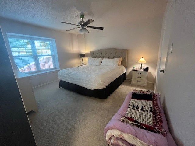 933 Roaring Springs Road, Fort Worth, TX 76114