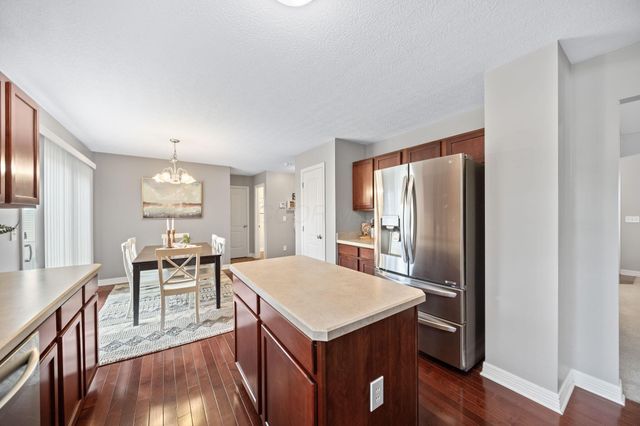 959 Sapphire Flame Drive, Delaware, OH 43015