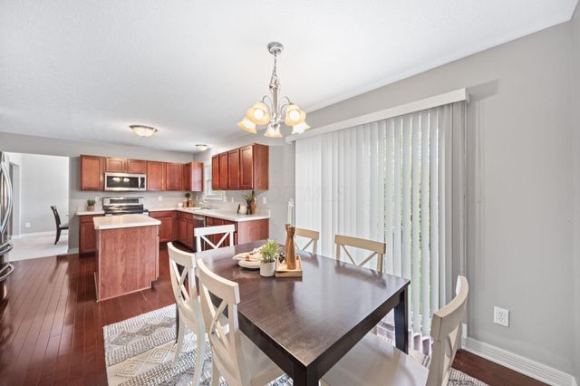 959 Sapphire Flame Drive, Delaware, OH 43015