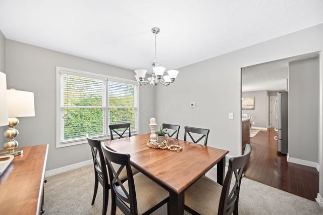 959 Sapphire Flame Drive, Delaware, OH 43015