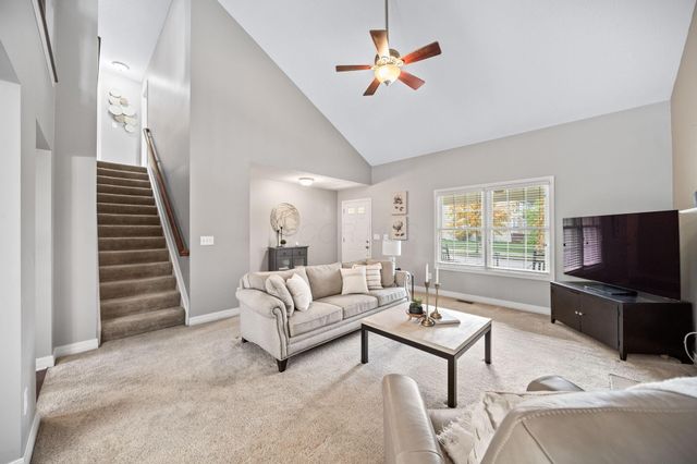 959 Sapphire Flame Drive, Delaware, OH 43015