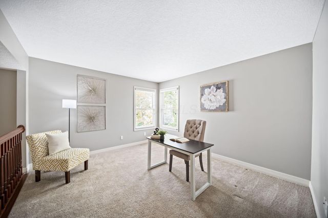 959 Sapphire Flame Drive, Delaware, OH 43015