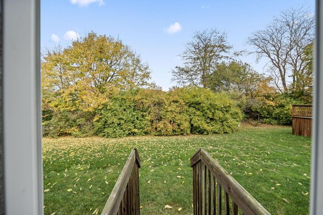 959 Sapphire Flame Drive, Delaware, OH 43015