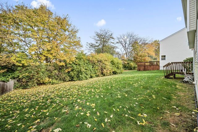 959 Sapphire Flame Drive, Delaware, OH 43015