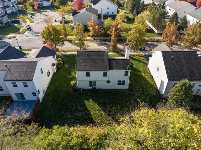 959 Sapphire Flame Drive, Delaware, OH 43015