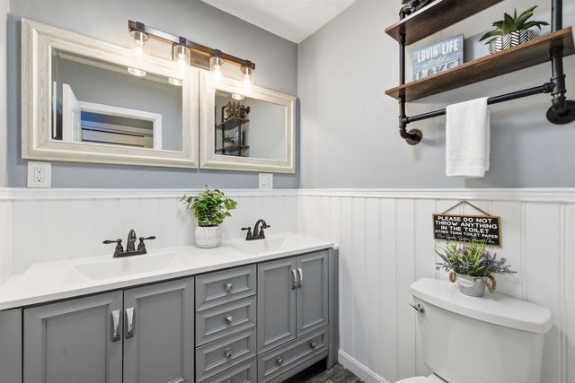 165 Georgetown Drive, Barnstead, NH 03225