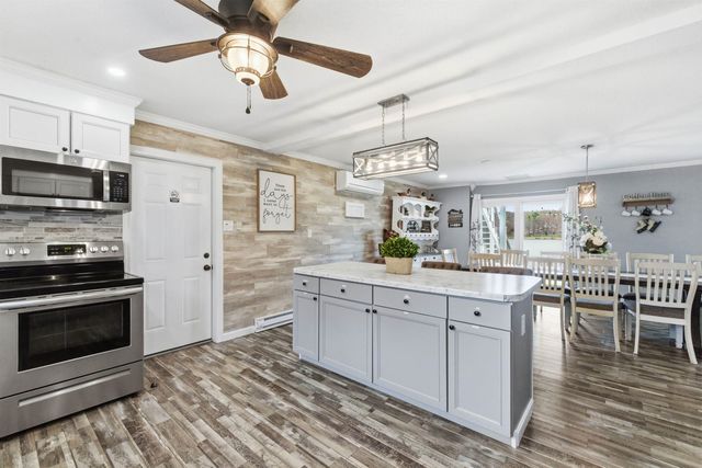 165 Georgetown Drive, Barnstead, NH 03225