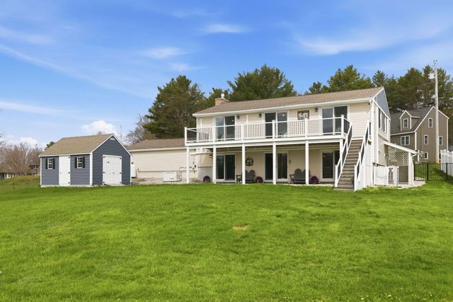165 Georgetown Drive, Barnstead, NH 03225
