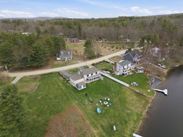 165 Georgetown Drive, Barnstead, NH 03225