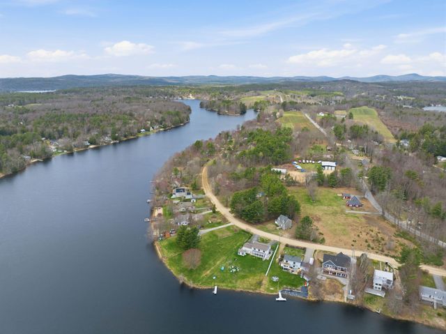 165 Georgetown Drive, Barnstead, NH 03225