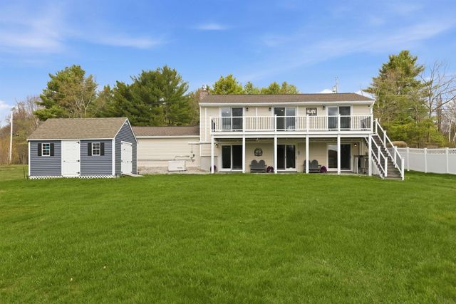 165 Georgetown Drive, Barnstead, NH 03225