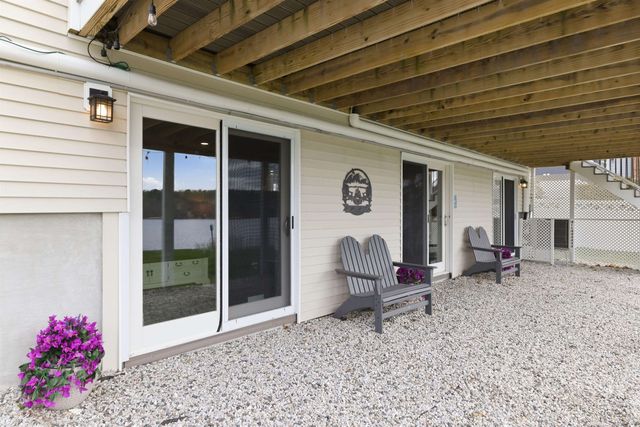 165 Georgetown Drive, Barnstead, NH 03225