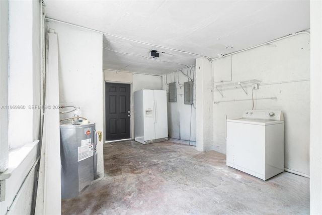 1523 NW 38th St, Miami, FL 33142