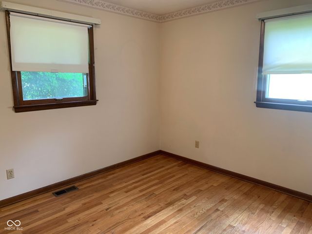 106 N 300 W, Greenfield, IN 46140