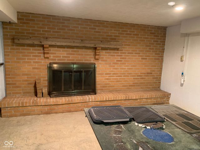 106 N 300 W, Greenfield, IN 46140